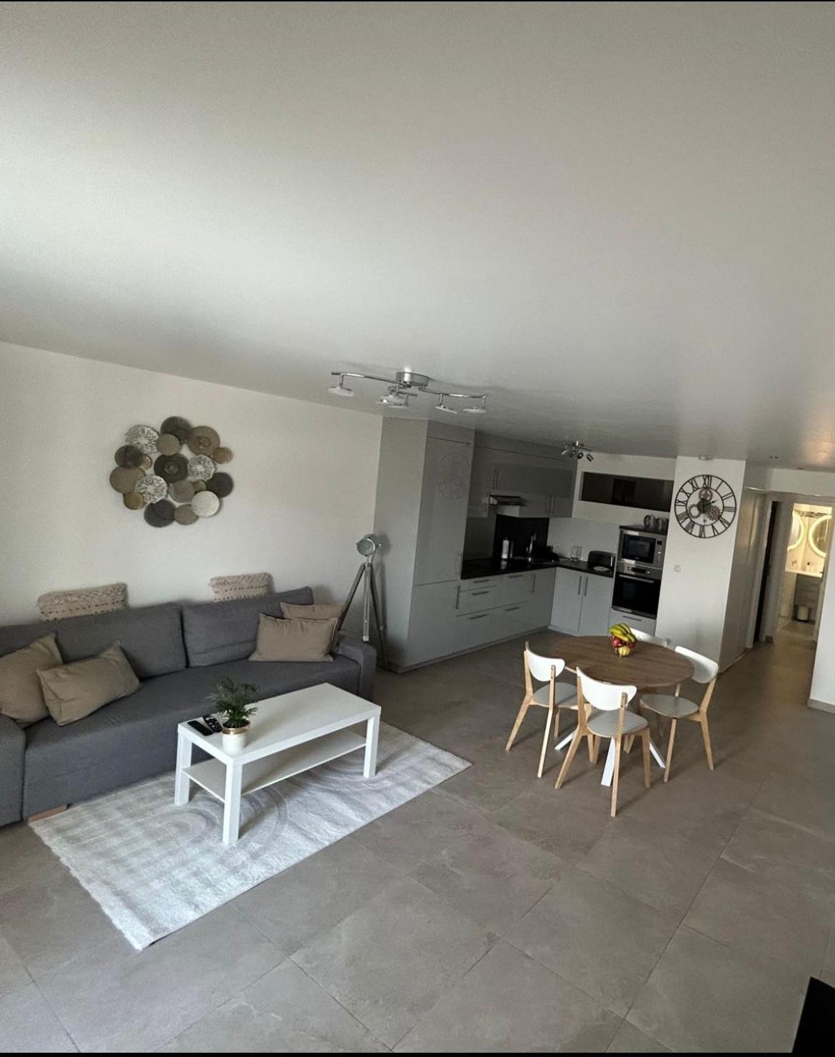 Calme Apartment